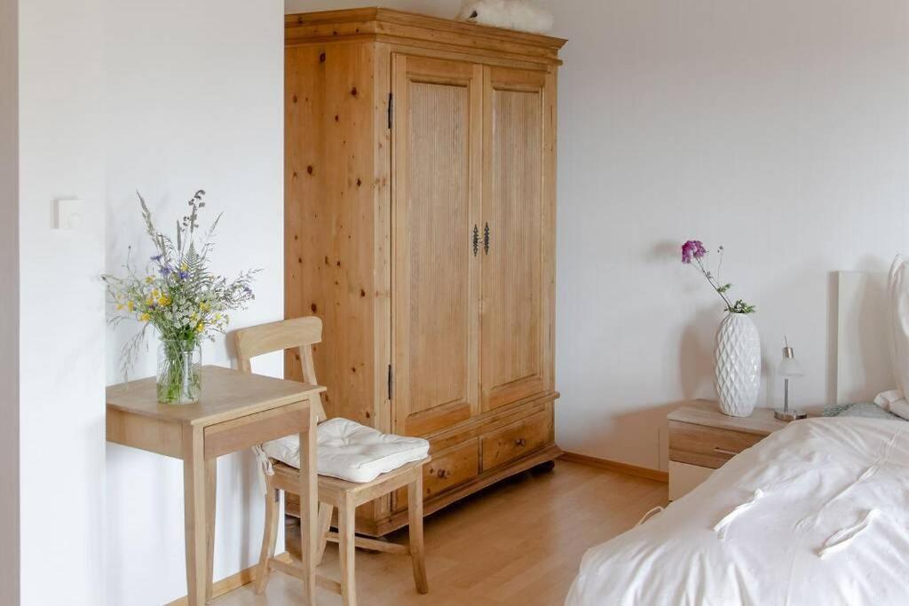 4-Zimmer-Ferienwohnung Bienenstock Dobel Exterior foto
